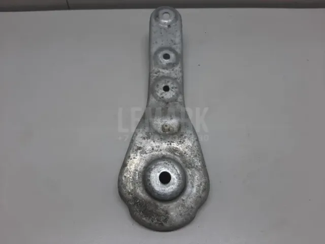 Кронштейн задней балки для  Ford Fiesta 1989-1995