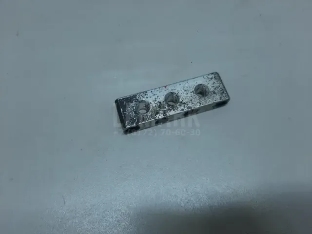 Соединитель металлический