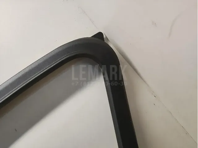 Обшивка двери передней правой для  BMW X5 F15/F85 2013-2018