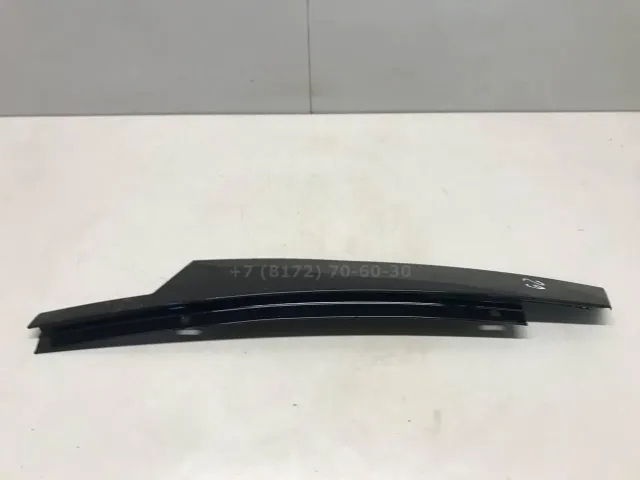 Накладка двери передней правой для  Ford Maverick 1993-1998