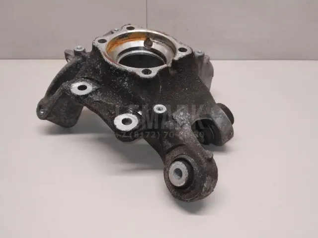Кулак поворотный задний левый для  Audi TT(8N) 1998-2006