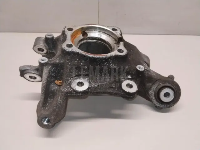 Кулак поворотный задний левый для  Audi TT(8N) 1998-2006
