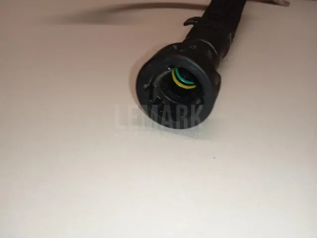 Шланг топливный