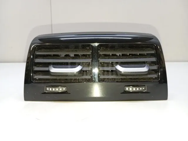 Дефлектор воздушный для  Chevrolet Tahoe III 2006-2014