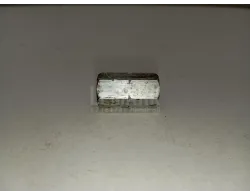 Соединитель металлический
