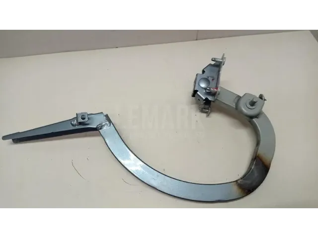 Петля крышки багажника для  Ford Maverick 1993-1998