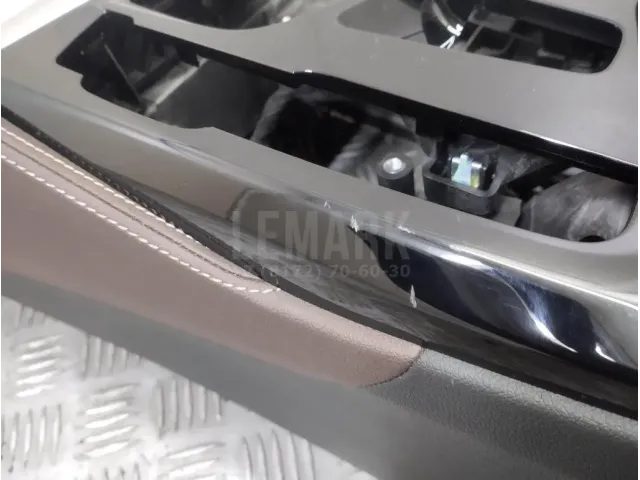 Консоль для  BMW 7-serie E38 1994-2001