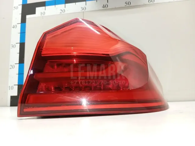 Фонарь задний наружный правый для  GM Oldsmobil Aurora 1995-2003