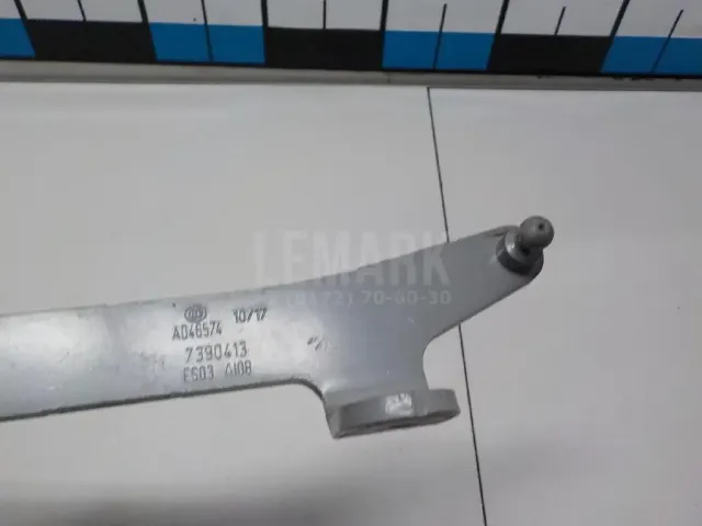 Петля двери багажника для  Cadillac Escalade II 2000-2006