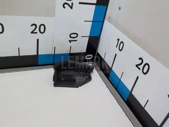 Отбойник крышки багажника