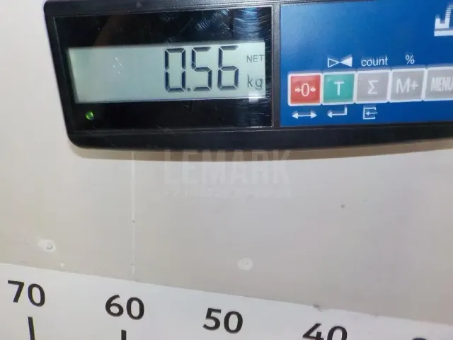 Уплотнитель заднего стекла