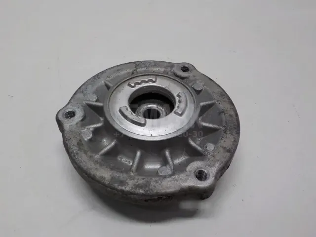 Опора переднего амортизатора для  Ford Kuga 2008-2012