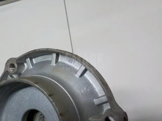 Опора переднего амортизатора для  Ford Kuga 2008-2012