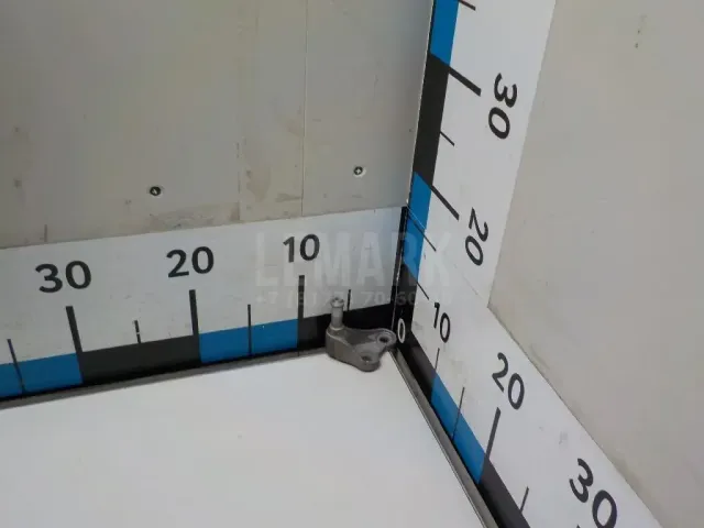 Кронштейн глушителя