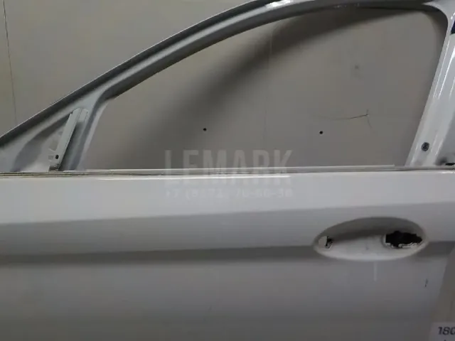 Дверь передняя левая