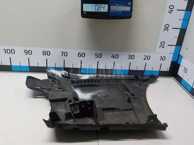 Кронштейн заднего бампера левый