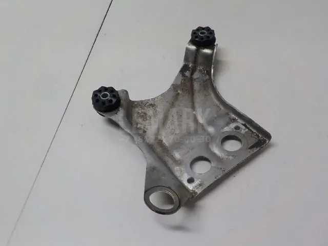 Кронштейн блока ABS (насос) для  Ford Focus I 1998-2005