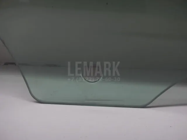 Стекло двери задней правой для  BMW Z3 1995-2003