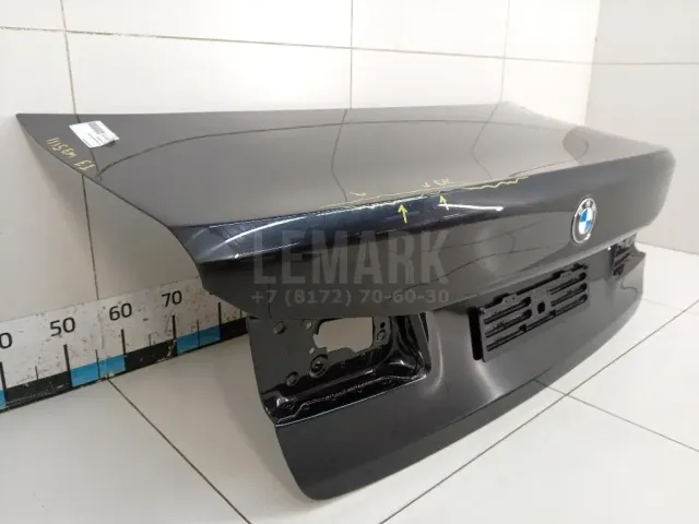 Крышка багажника для  Ford Kuga 2008-2012