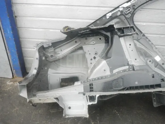 Порог со стойкой левый для  Ford Kuga 2008-2012