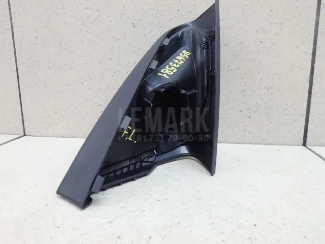 Крышка зеркала внутренняя левая для  BMW 5-serie G30/G31/F90 2017-2023