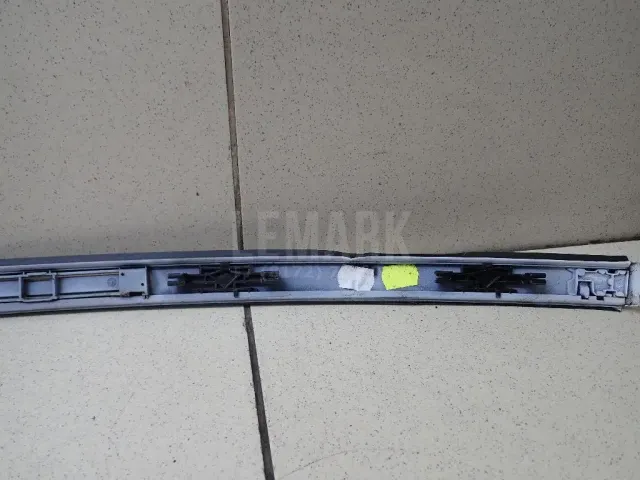 Молдинг крыши правый для  Chevrolet Tahoe IV 2014-2020