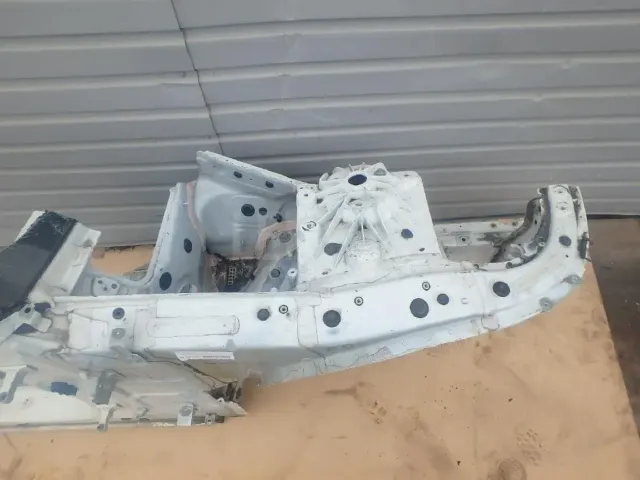 Кузовной элемент для  Ford Fiesta 2008-2019