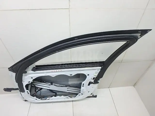 Дверь передняя правая для  BMW X4 F26 2014-2018