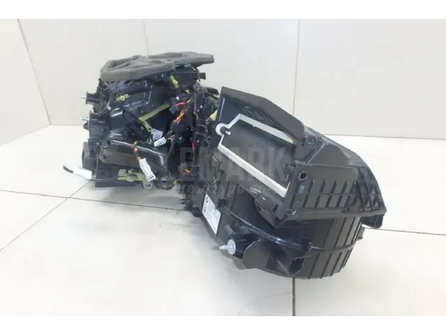 Корпус отопителя для  Chevrolet Tahoe III 2006-2014