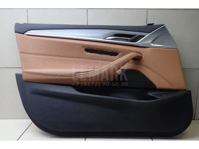 Обшивка двери передней левой для  Ford Focus IV 2018