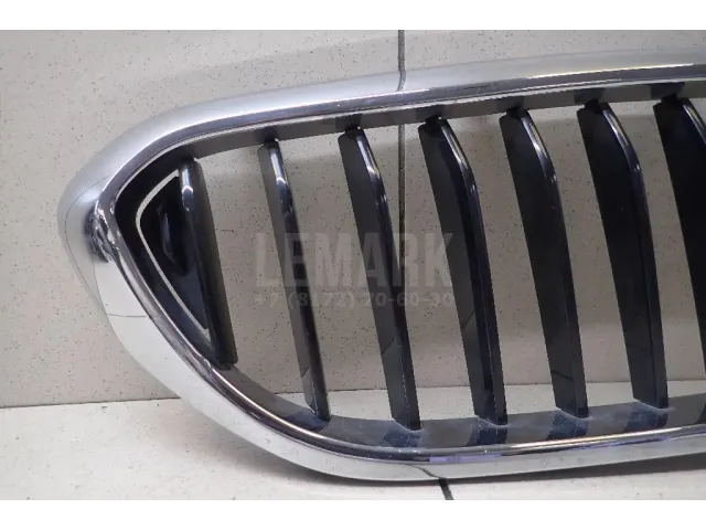 Решетка радиатора правая для  Citroen Xsara 1997-2000