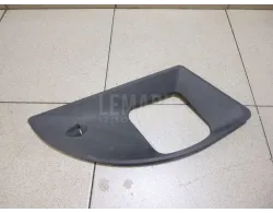 Кожух замка капота