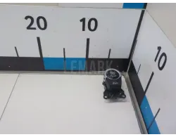 Кнопка запуска двигателя
