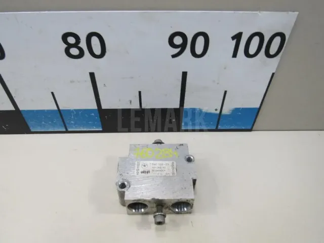 Термостат для  CASE SV300 2012