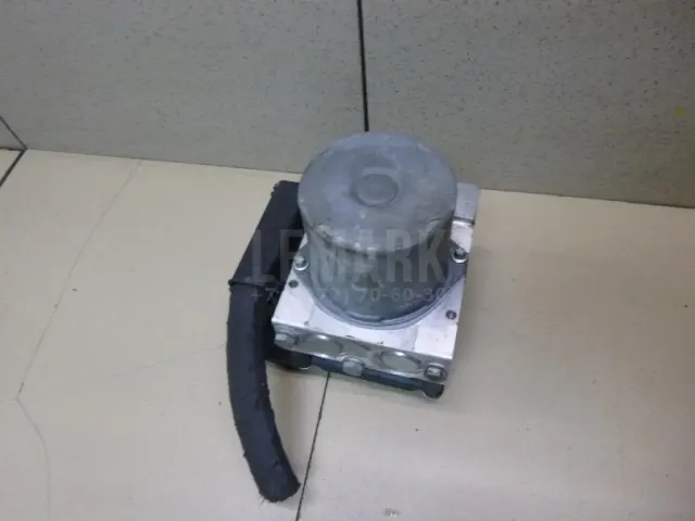 Блок ABS (насос) для  BMW 1-serie E82/E88 2007-2013
