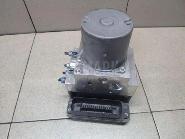 Блок ABS (насос) для  BMW 1-serie E82/E88 2007-2013
