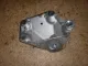 Кронштейн двигателя левый для  Ford C-MAX 2003-2010