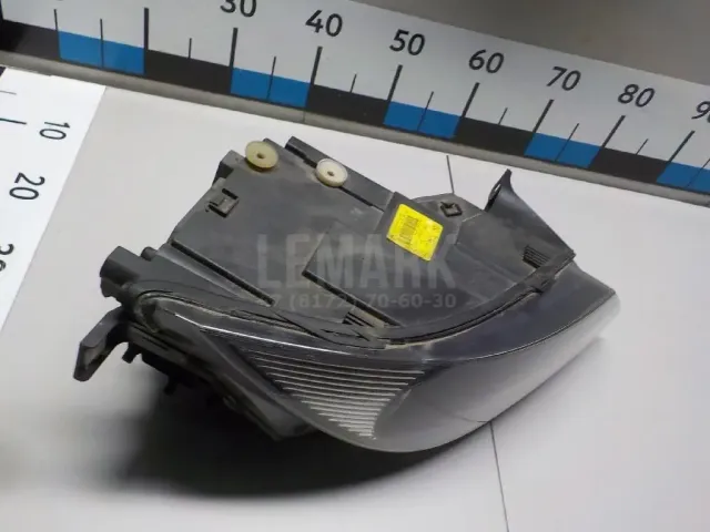 Фара правая для  Ford America Focus USA 2004-2007