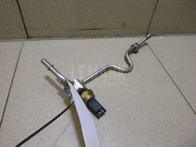 Датчик давления топлива
