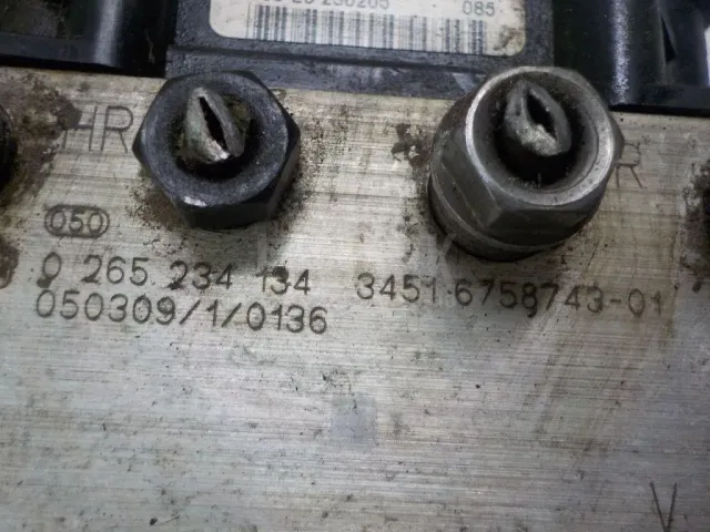 Блок ABS (насос) для  Ford America Mustang 2005-2009