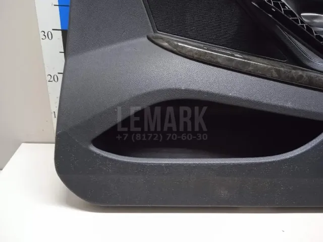 Обшивка двери передней правой для  Ford Transit 2006-2013