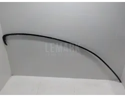 Молдинг крыши правый