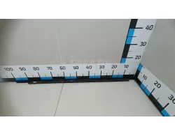 Накладка стекла заднего левого