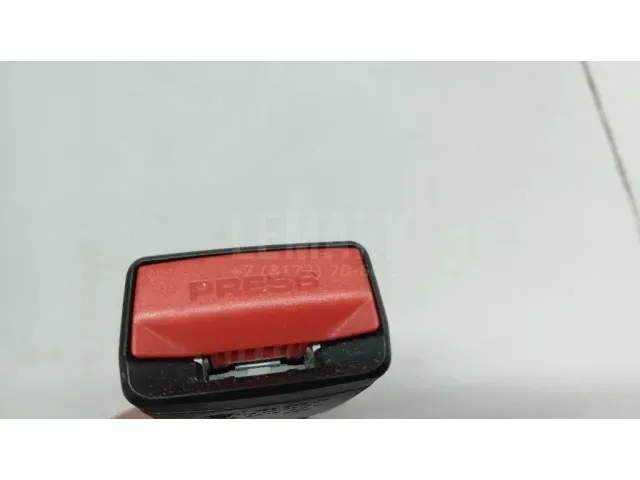Ответная часть ремня безопасности для  BMW 3-serie F30/F31/F80 2011-2020