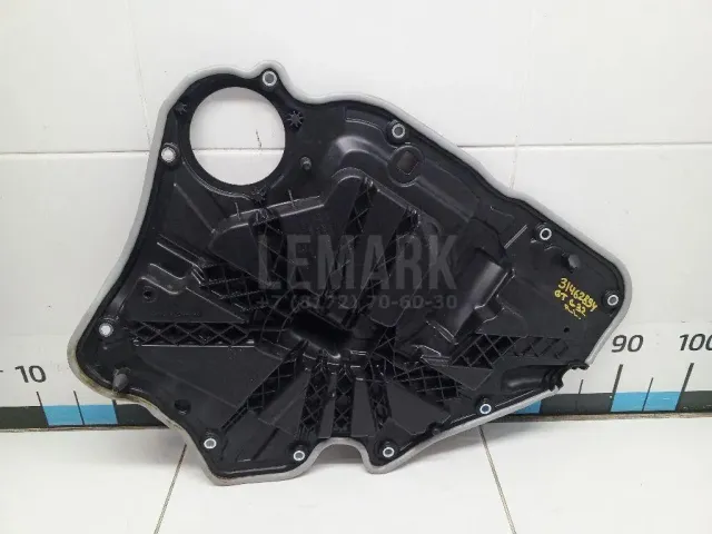 Панель двери для  BMW 2-serie F22/F23/F87 2013-2020