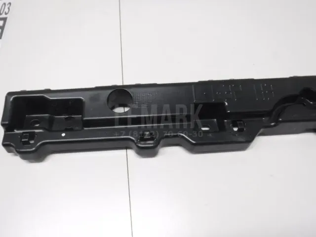 Кронштейн (сопут. товар) для  Ford Focus II 2008-2011