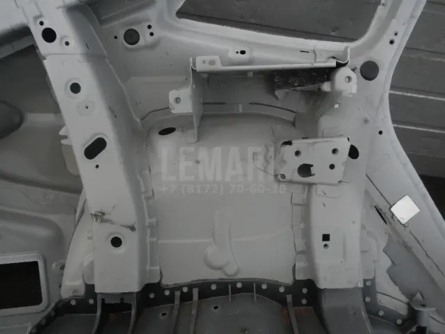 Крыло заднее левое для  Alfa Romeo 147 2001-2010