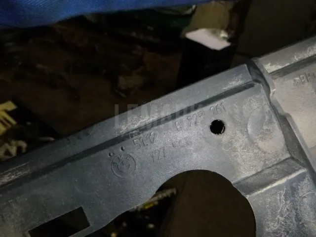 Кронштейн заднего бампера для  Daihatsu Charade 0-1993