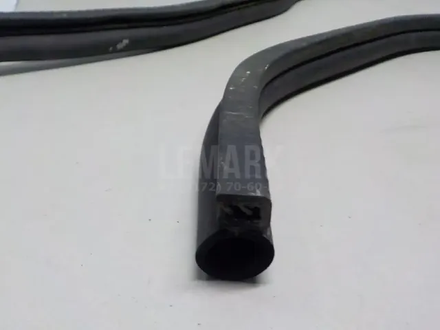 Уплотнитель (внутри) для  Ford C-MAX 2003-2010