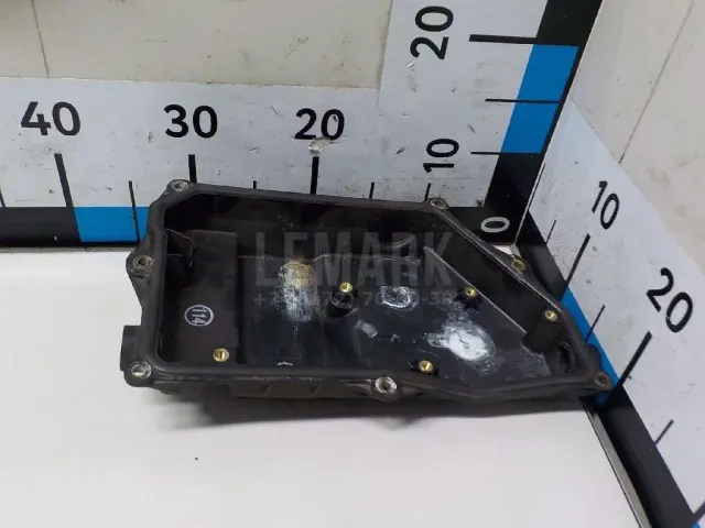 Крышка для  BMW 1-serie F40 2019-2024